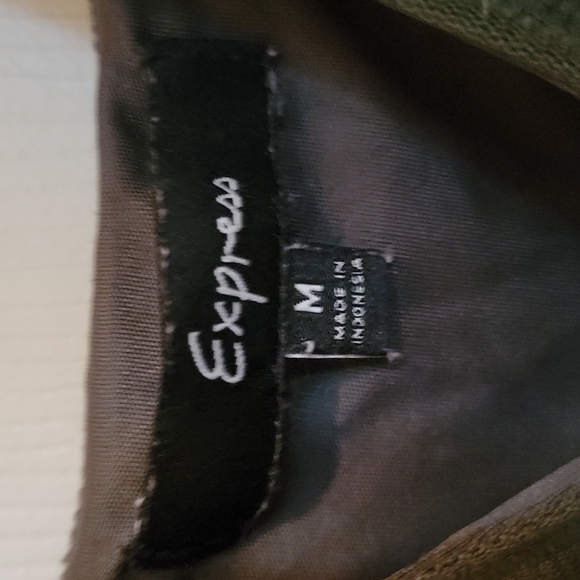 Express Tank top - Picture 6 of 7